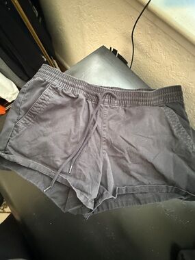 Vans Black Elastic Waist Shorts
